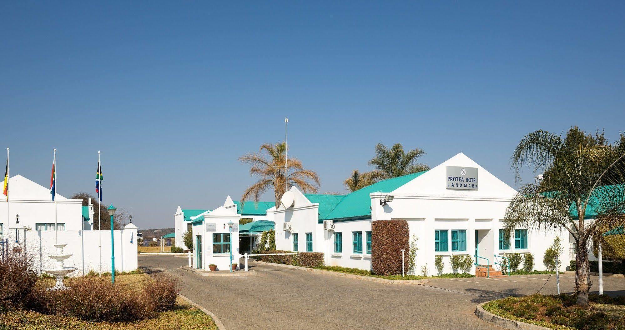 Protea Hotel By Marriott Polokwane Landmark Exterior foto